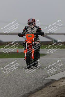 media/Nov-29-2025-TrackDaz (Sat) [[10ae2d9bce]]/C Group/Session 4 (Wheelie Bump)/